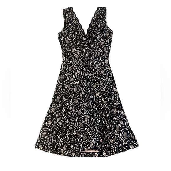 NWT warehouse brand dress size  2 black lace - Picture 1 of 8